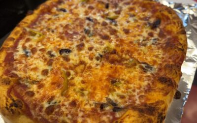 #13: Panic Attacks, Pinky Rings & Pizza Sauce